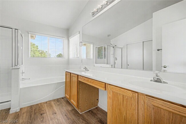 Building Photo - 3468 Momentum Ct