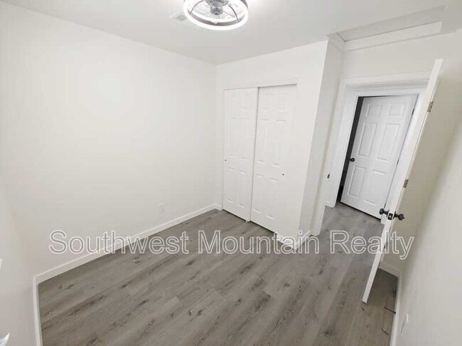 Building Photo - 7412 N 62nd Ave