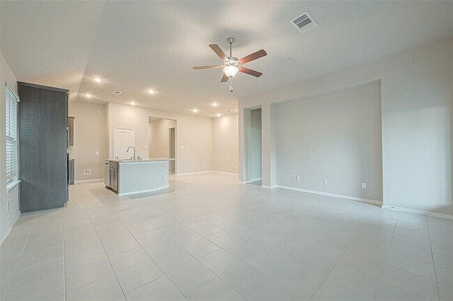 Building Photo - 1306 Vinter Mdws Ln