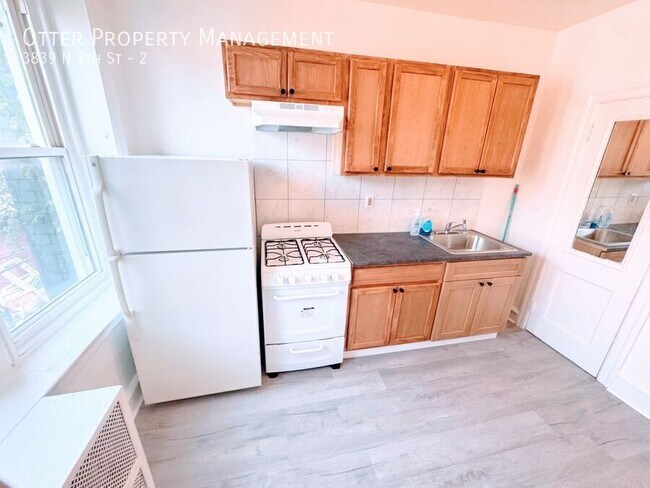 Building Photo - 3839 N 9th St