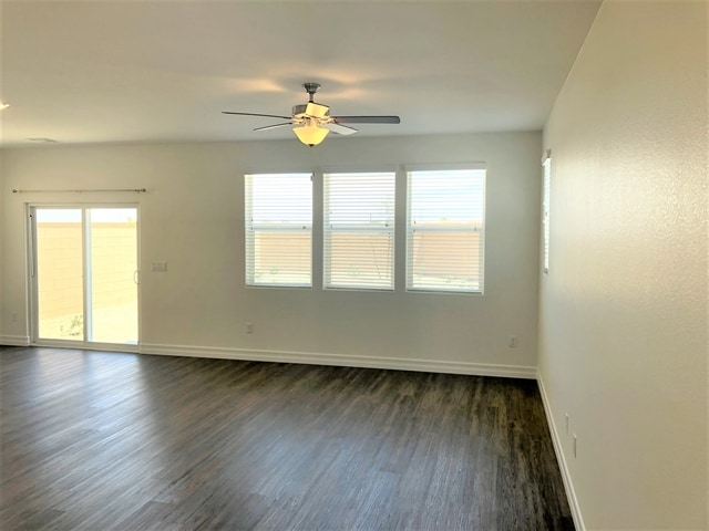 Building Photo - 5824 Petronius St