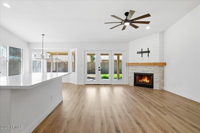 Building Photo - 3743 W Shannon St