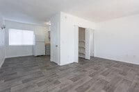 Building Photo - Malibu Apartments