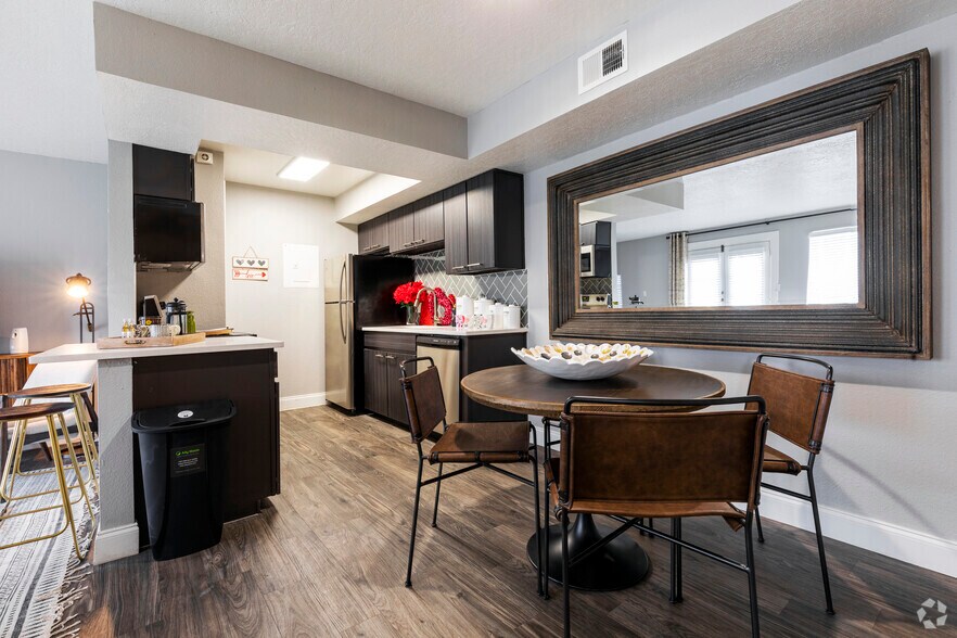 Telegraph Hill 7000 Louisiana Blvd NE Albuquerque NM 87109 Apartment Finder