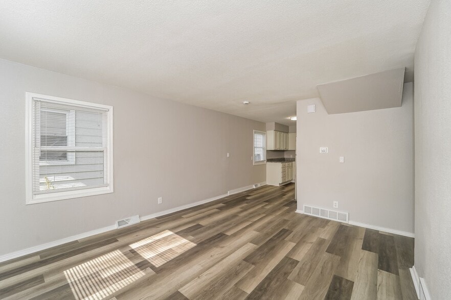 Building Photo - 1513 Geneva St