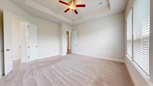 Building Photo - 11526 Hollering Pass