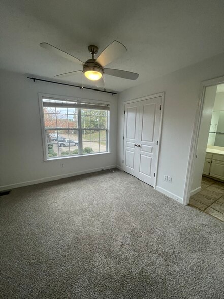 Primary Bed upstairs - 2901 Harris Dr