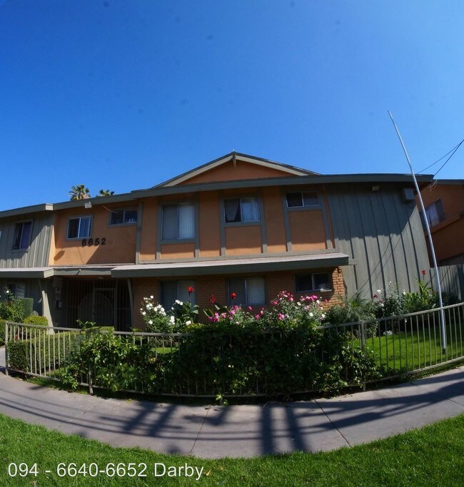 The Lorraine Apartments 66406652 Darby Ave Reseda CA 91335