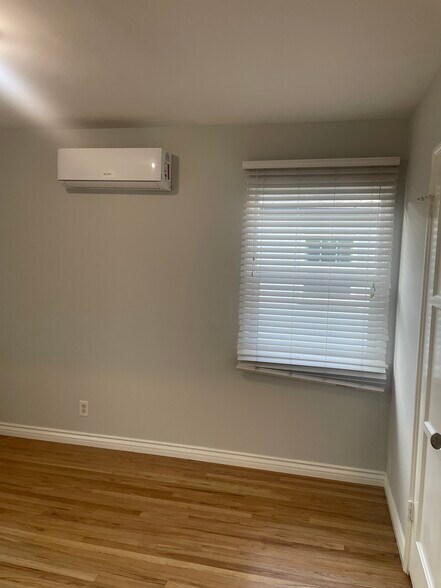 Bedroom 1 - 4407 Ensign Ave