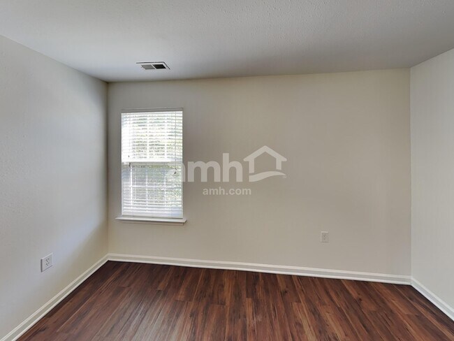 Building Photo - 14718 Watertrace Dr