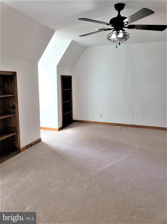 Building Photo - 70 Elk Run Estates Dr