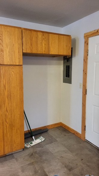 Building Photo - 139 McNamara Ave