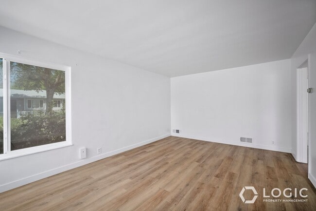 Building Photo - 1772 E 2100 S