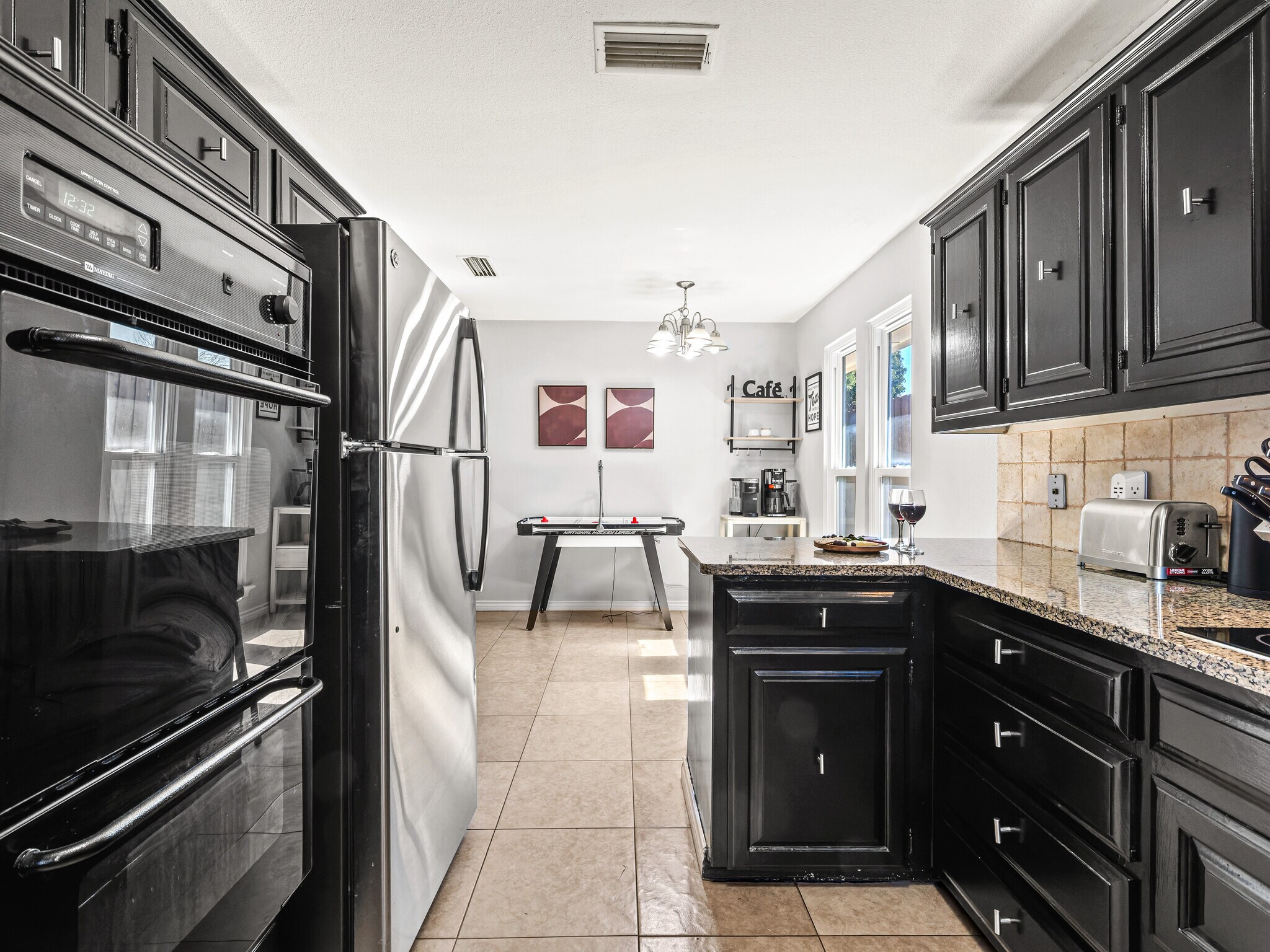 Building Photo - 1113 Roaring Springs Dr