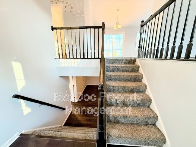 Building Photo - 11114 Ascot Cir