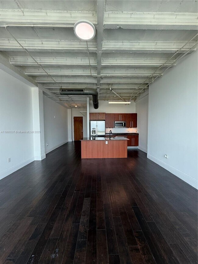 Building Photo - 8101 Biscayne Blvd