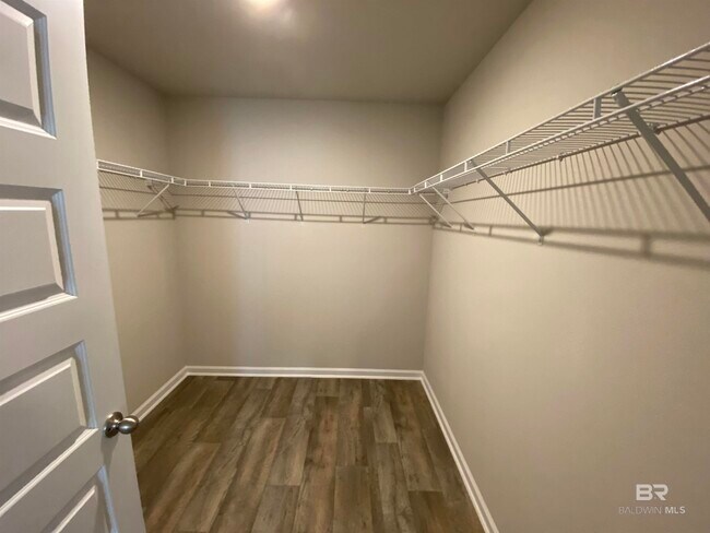 Building Photo - 8359 Harmon St