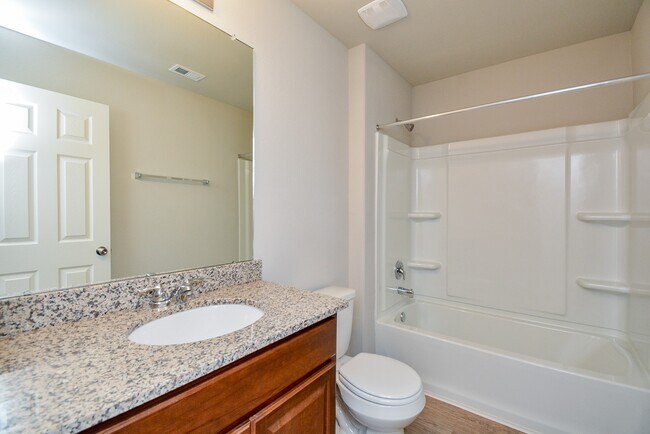 Building Photo - 23410 Briarstone Hbr Trl