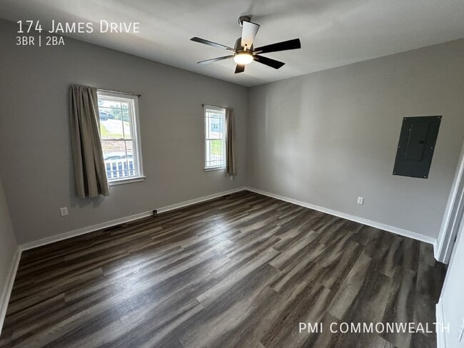 Building Photo - 174 James Dr