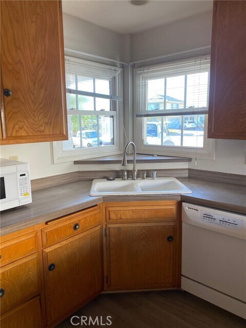 Building Photo - 6512 Oxford Dr