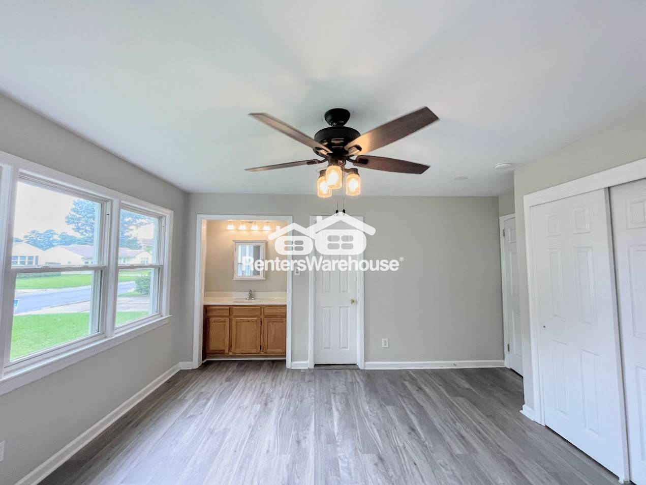 Building Photo - 3032 Belle Haven Dr