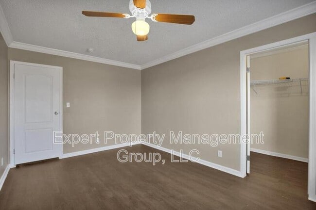 Building Photo - 34 Talbot Cir