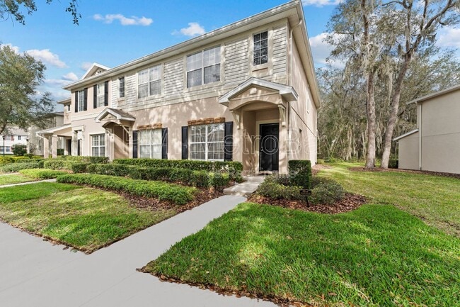 Building Photo - 5873 Fishhawk Ridge Dr