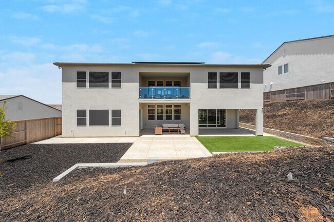 Building Photo - Newly Built 5BR Luxury Home in El Dorado Hills – 3,926 Sq Ft!