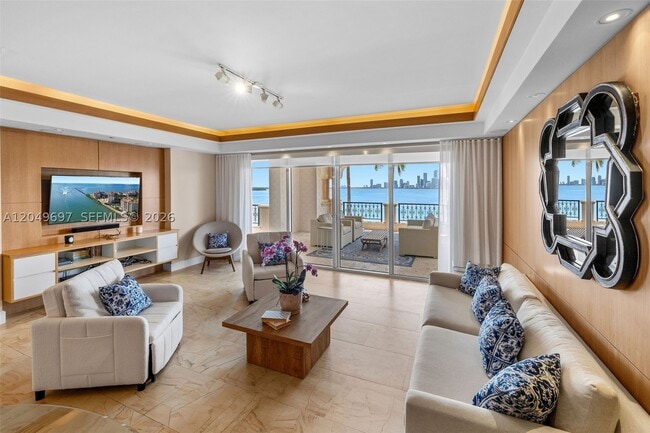 Building Photo - 5245 Fisher Island Dr
