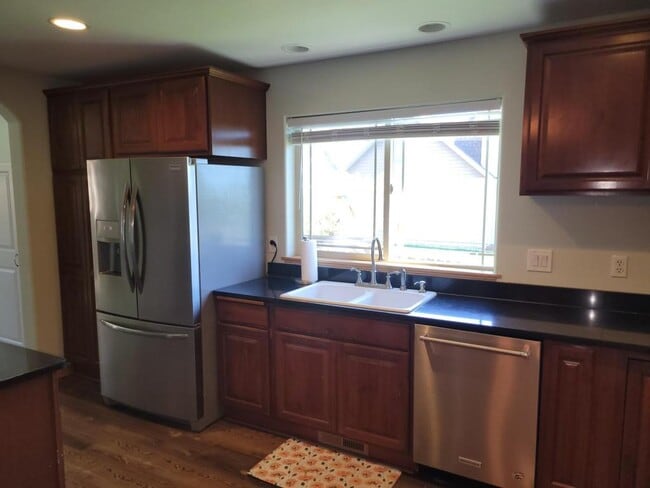 Building Photo - 75 E Katina Ct
