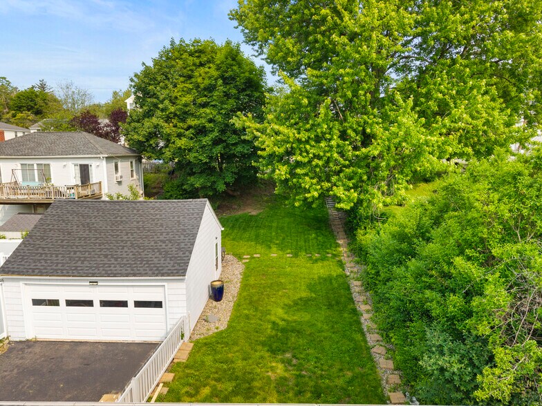 Building Photo - 792 Ocean Ave