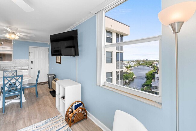 Building Photo - 5900 Bonita Beach Rd SW