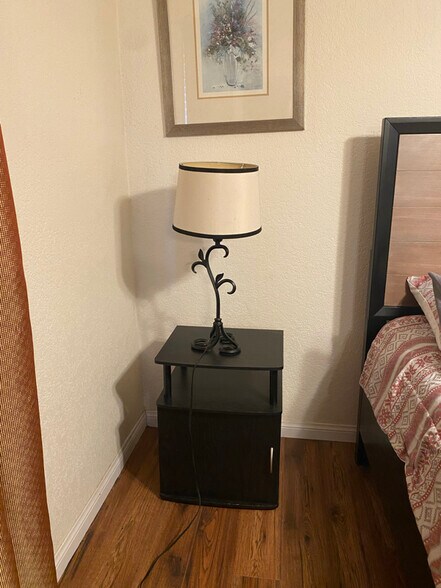 Building Photo - 9938 Buena Vista Dr