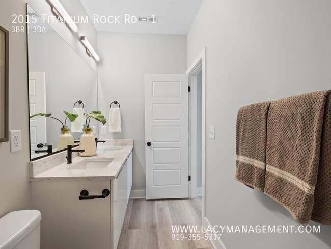 Building Photo - 2015 Titanium Rock Rd