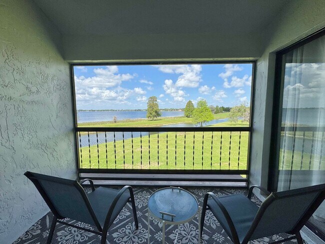 Building Photo - Winterset Condo with Gorgeous Sunset Views!