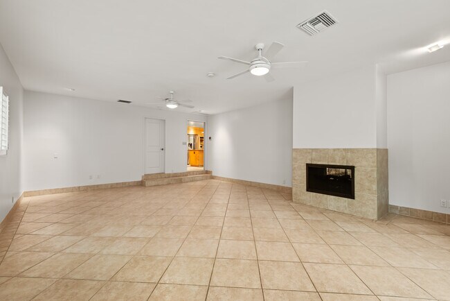 Building Photo - 28051 Balkins Dr