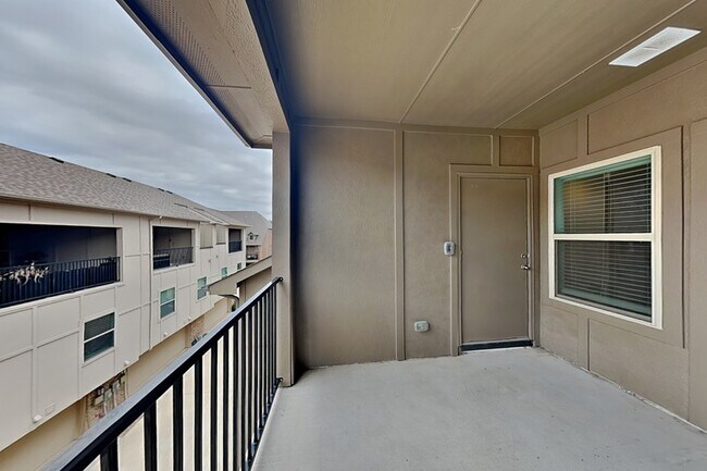 Building Photo - 4417 Benton Ln