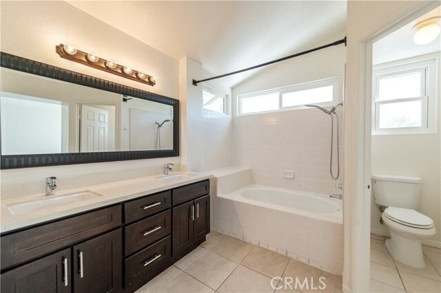 Building Photo - 3233 Oakleaf Ct