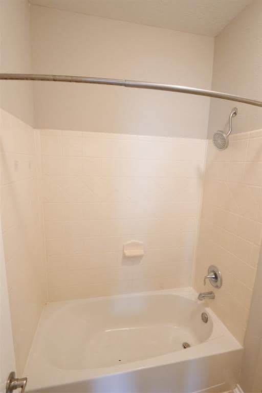 Building Photo - 6123 Summerfield Glade Ln