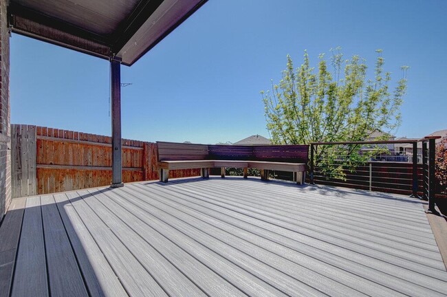 Building Photo - 196 Pepperbark Loop