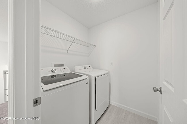 Building Photo - 2264 Middlebury Drive