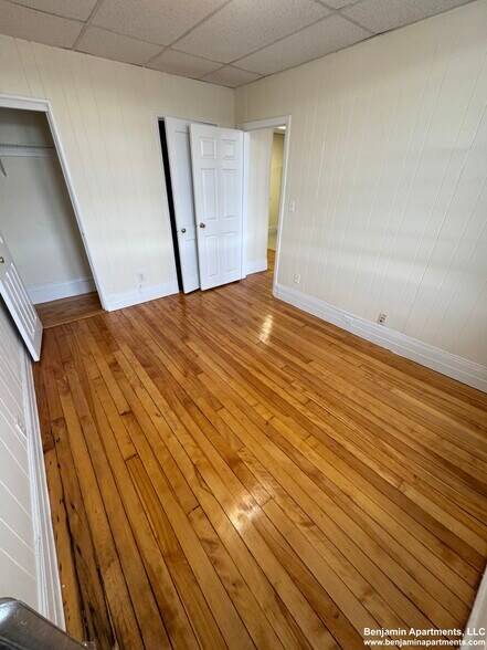 Building Photo - 431 Cambridge St