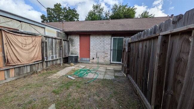 Building Photo - 7445 Cook Rd