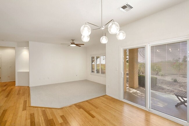 Building Photo - 55+ Age Restricted Sun City Summerlin  @ B...