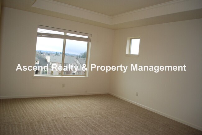 Building Photo - Bethany 4 Bed + Bonus Next to Springville Gourmet Kitchen Bed & Full Bath on Main