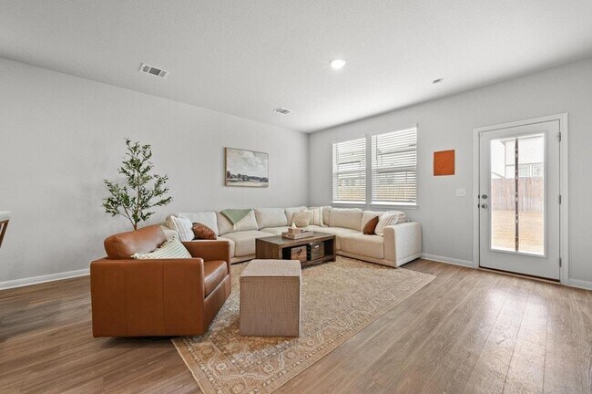 Building Photo - 13309 Silver Blazer Dr