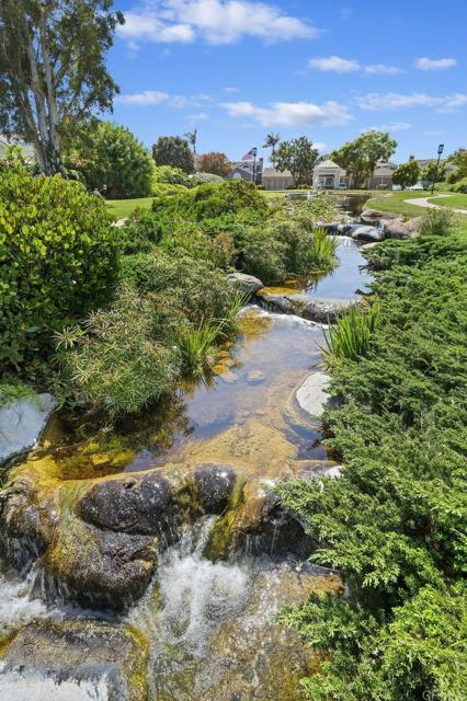 Building Photo - 819 Daphne Ct