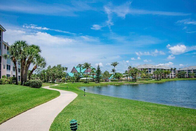 Building Photo - 353 S US Hwy 1