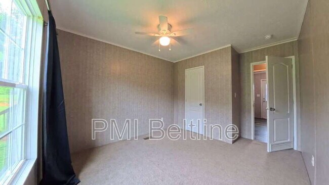 Building Photo - 166 Clonts Rd