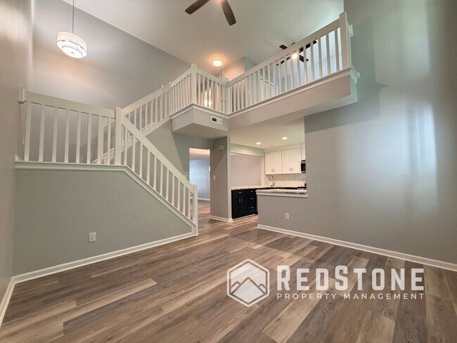Building Photo - 6489 Bellcross Trl